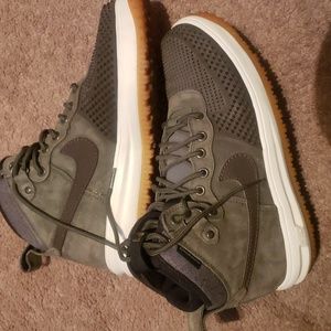 Nike  9.5 lunarforce 1 duckboot